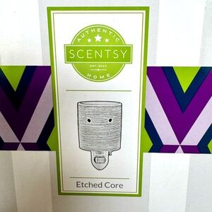 Scentsy Etched Core plugin warmer